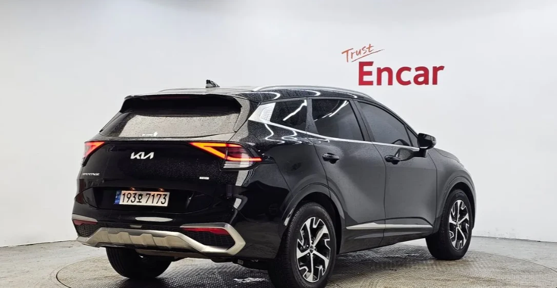 Kia Sportage HYBRID Noblesse 4WD, снимка 3 - Автомобили и джипове - 54422942