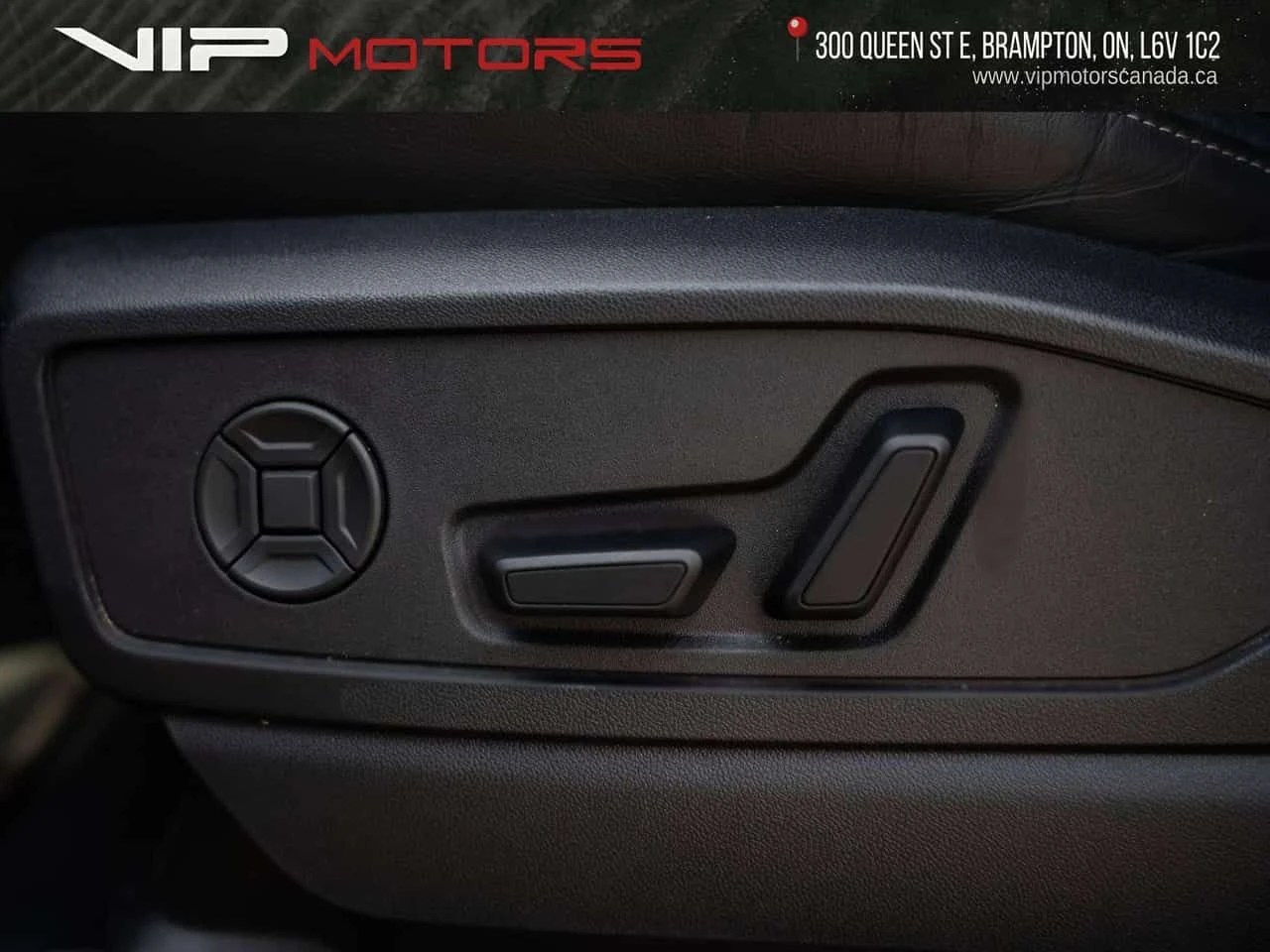 Audi Q5 * 2.0 TFSI quattro S Line * CARFAX * ЦЕНА ДО БГ, снимка 16 - Автомобили и джипове - 55446410