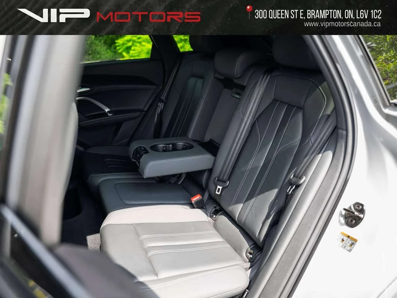 Audi Q5 * 2.0 TFSI quattro S Line * CARFAX * ЦЕНА ДО БГ, снимка 17 - Автомобили и джипове - 55446410