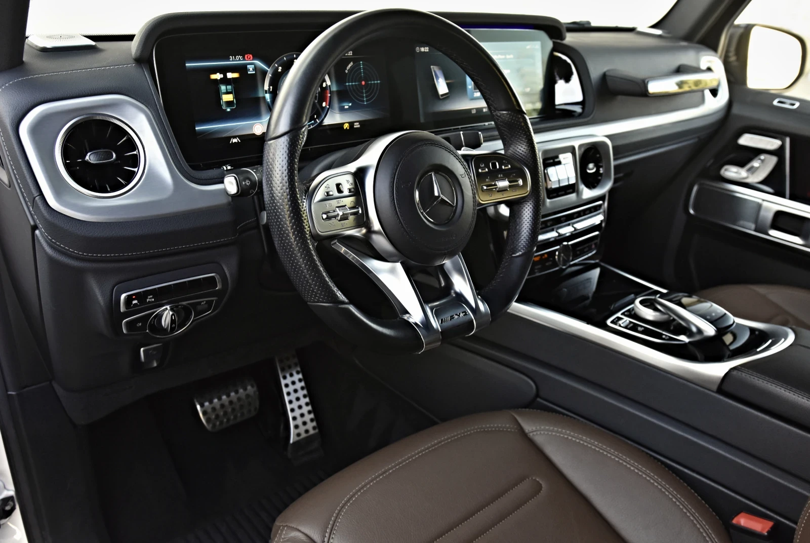 Mercedes-Benz G 350 D 63AMG-OPTIC * 360* AMG SOUND* 21AMG* FULL NOV, снимка 9 - Автомобили и джипове - 55980650