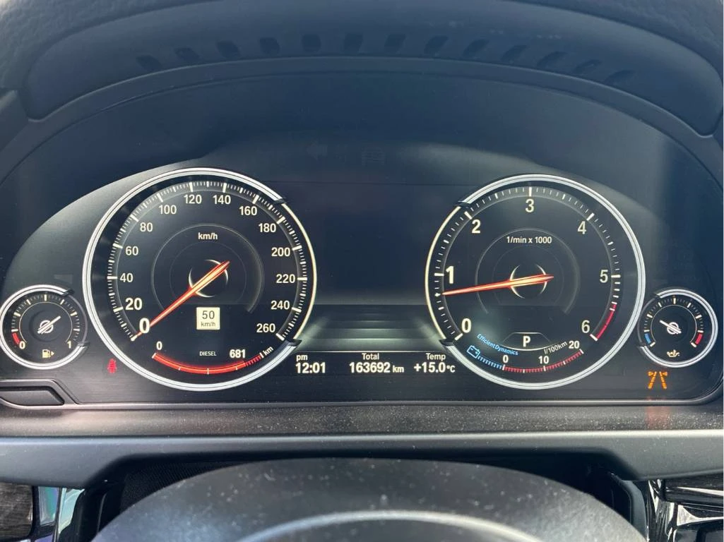 BMW X5 xDrive35d* M PACK * DIGITAL * HEADUP * , снимка 7 - Автомобили и джипове - 56081120