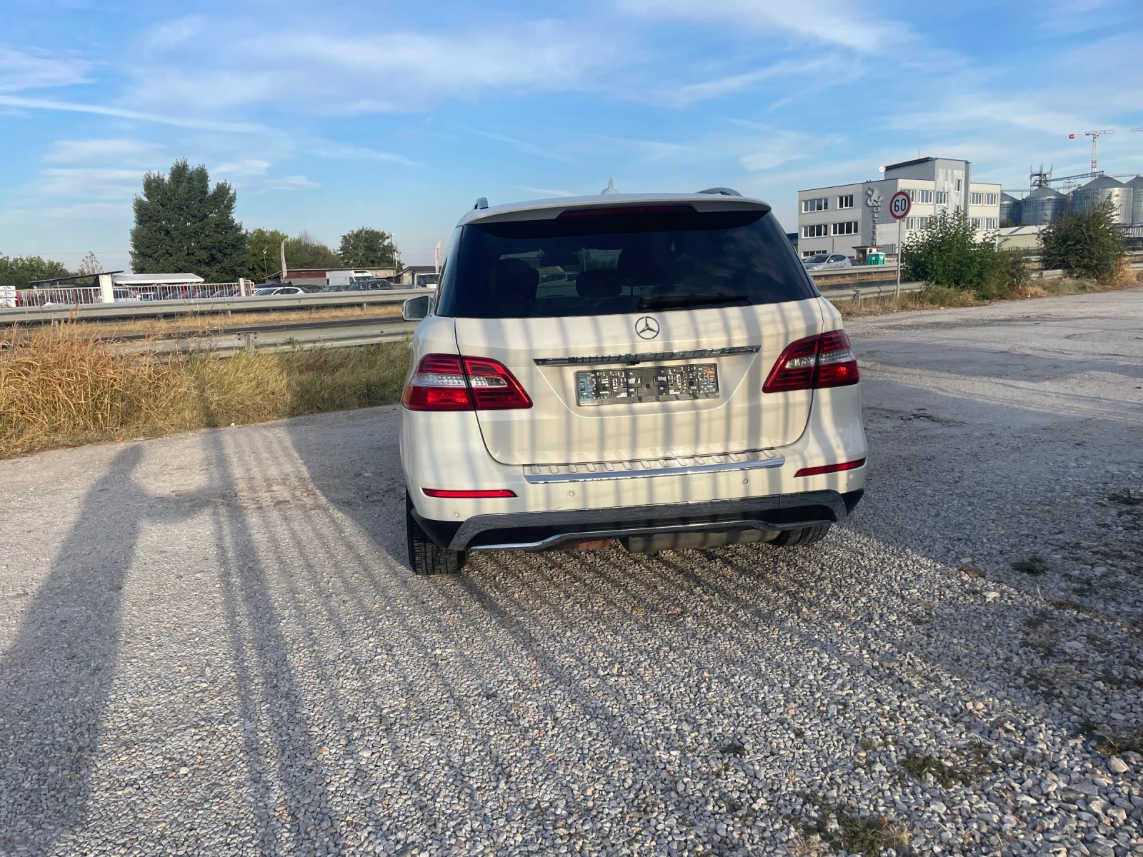 Mercedes-Benz ML 350, снимка 6 - Автомобили и джипове - 56124134