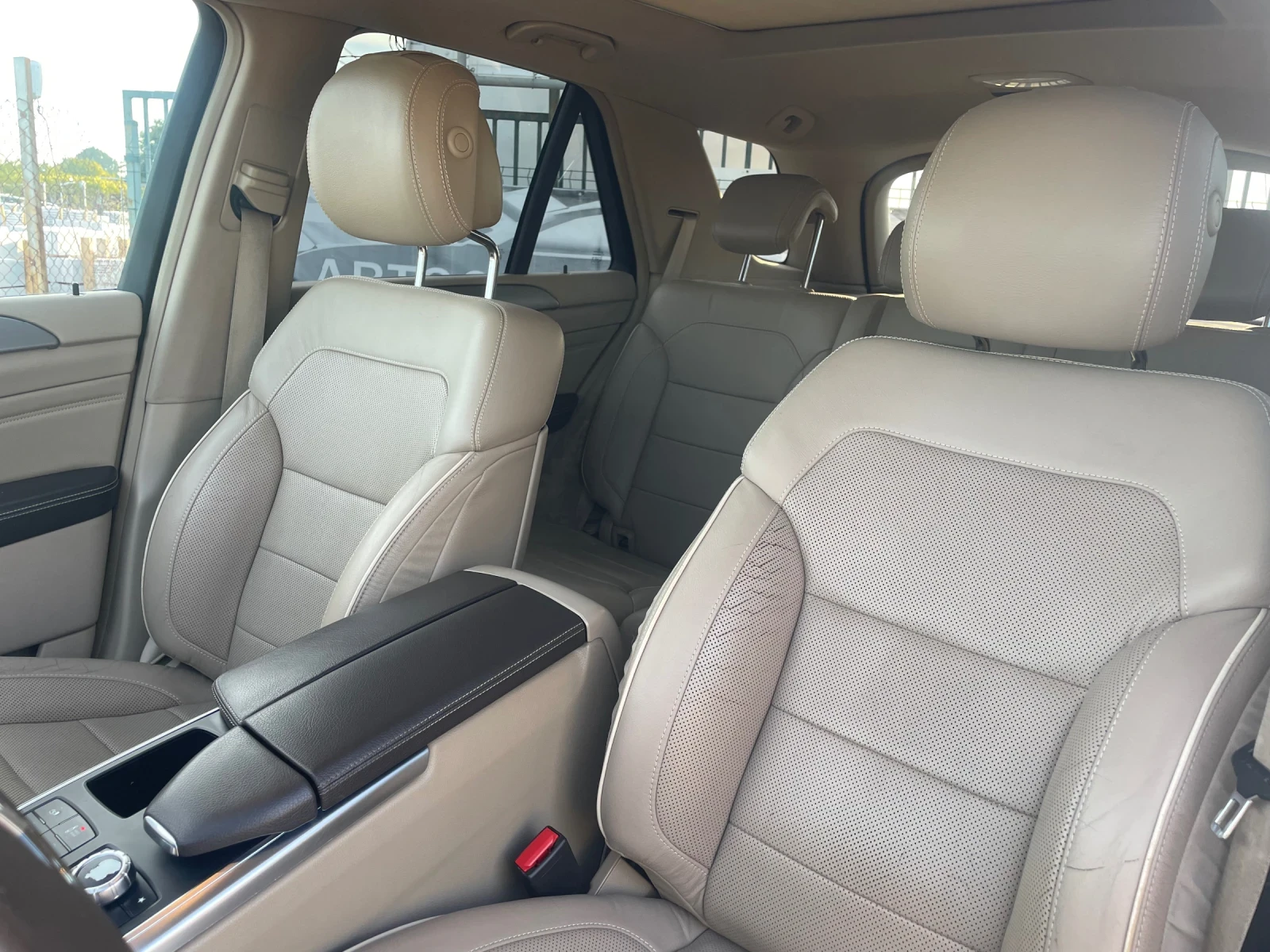 Mercedes-Benz ML 350, снимка 9 - Автомобили и джипове - 56124134