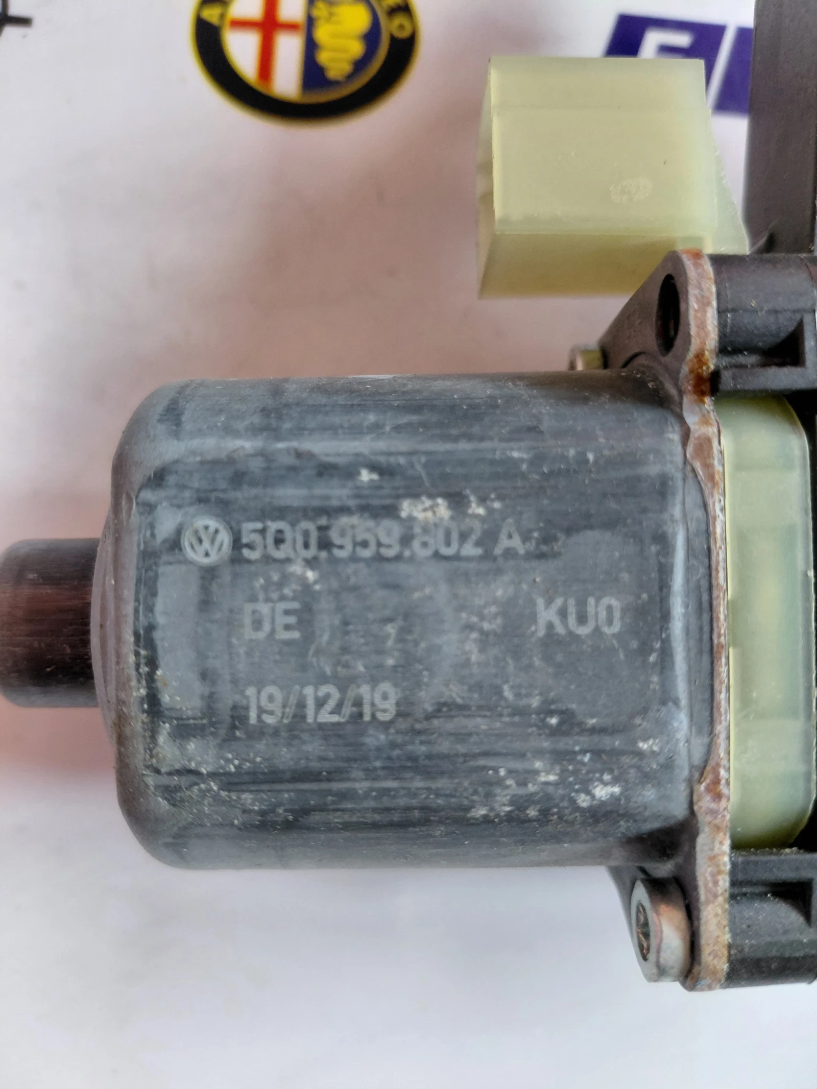 0130822714 ������� ��.������ SKODA SUPERB, VW T-ROC   5Q0959802A | Mobile.bg � ����������� 5