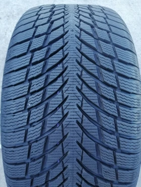 Гуми Зимни 255/40R19, снимка 1
