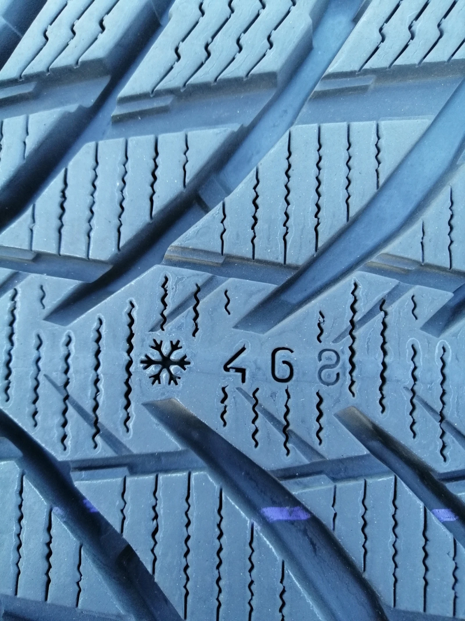  255/40R19 | Mobile.bg   3