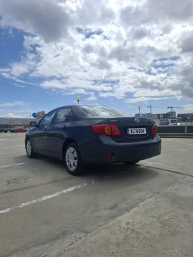 Toyota Corolla 1.6 с газово, снимка 2