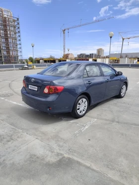 Toyota Corolla 1.6 с газово, снимка 3