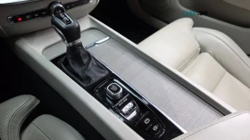 Volvo S60 T5* INSCRIPTION* DISTRONIC* 360* ОБДУХ* МАСАЖИ* ХЕ, снимка 14