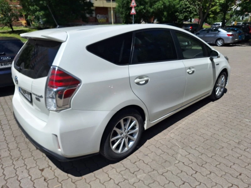 Toyota Prius Plus, снимка 4 - Автомобили и джипове - 47440521