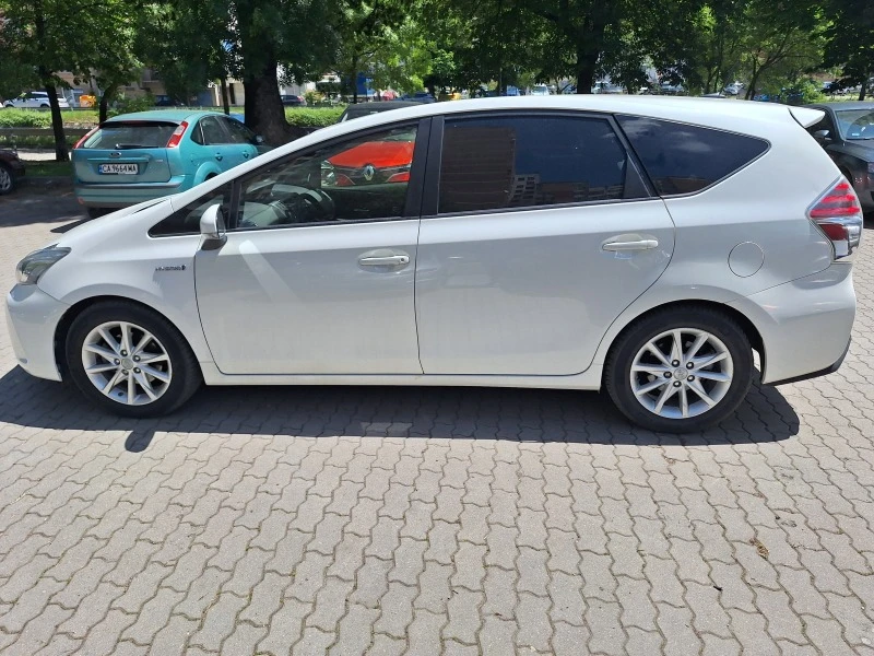 Toyota Prius Plus, снимка 3 - Автомобили и джипове - 47440521