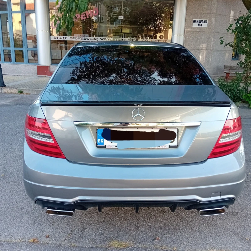 Mercedes-Benz C 250, снимка 7 - Автомобили и джипове - 47227368