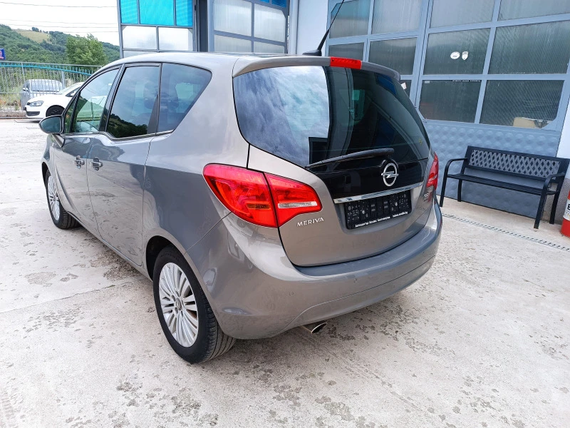 Opel Meriva 1.6d EURO6 НАПЪЛНО ОБСЛУЖЕН!, снимка 5 - Автомобили и джипове - 46582538