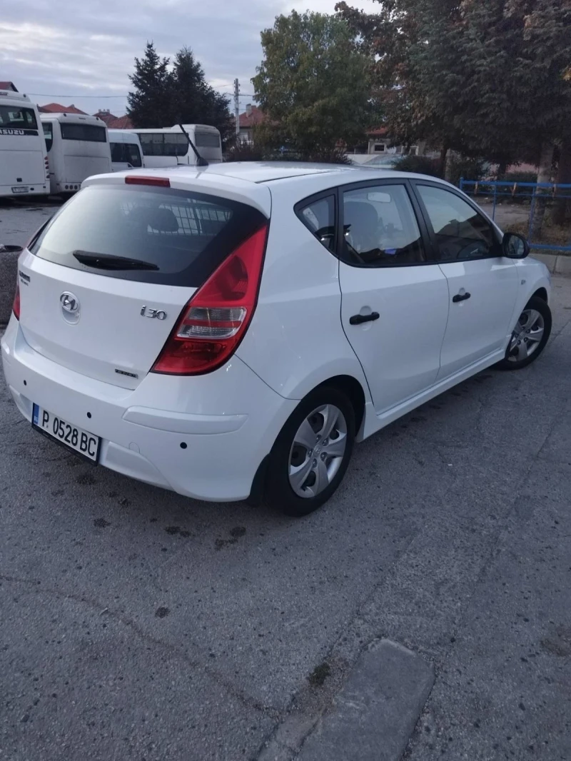 Hyundai I30 1.6 diesel, снимка 4 - Автомобили и джипове - 47487678