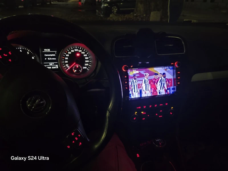 VW Golf 1.4 TSI 160 p.s. HIGHLINE, снимка 17 - Автомобили и джипове - 50559976