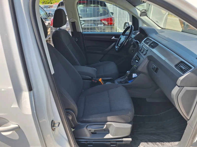 VW Caddy 2 0 TDI MAXI  AVTO НАПЪЛНО ОТСЛУЖЕН  , снимка 14 - Автомобили и джипове - 50299425