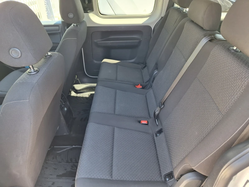 VW Caddy 2 0 TDI MAXI  AVTO НАПЪЛНО ОТСЛУЖЕН  , снимка 9 - Автомобили и джипове - 50299425