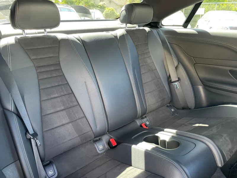 Mercedes-Benz E 220 / AMG COUPE, снимка 12 - Автомобили и джипове - 51490750