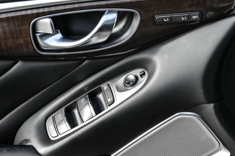 Infiniti Q50 3.0T* Luxury line* АВТОКРЕДИТ* , снимка 9 - Автомобили и джипове - 52749662