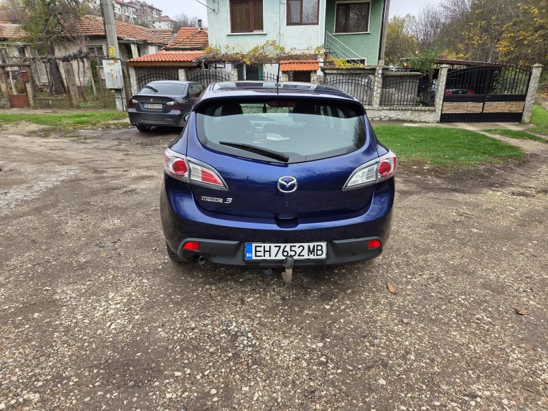 Mazda 3 1.6 , снимка 4 - Автомобили и джипове - 52430665