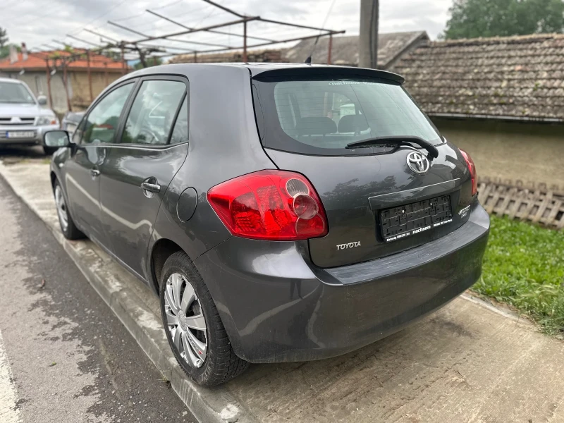Toyota Auris 2.0 D4D, снимка 5 - Автомобили и джипове - 52727905