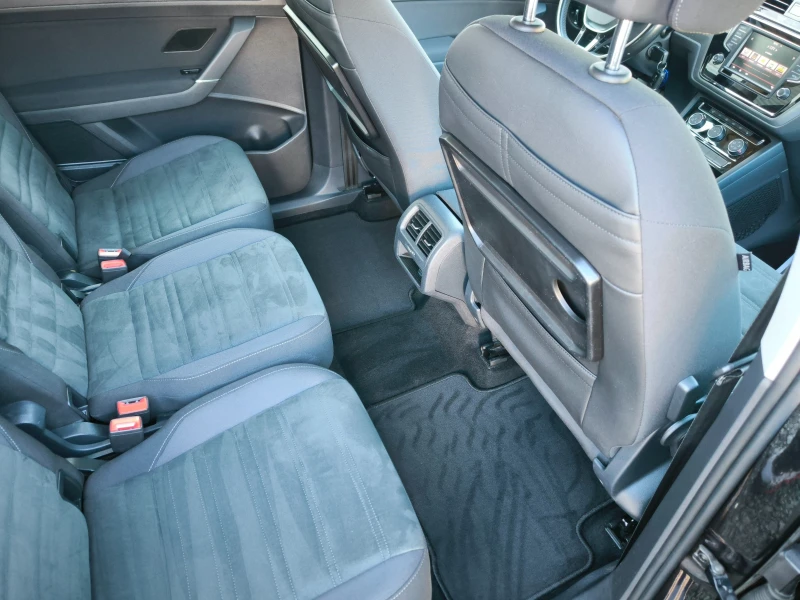 VW Touran 2, 0ТDi-150k.c.6скор.HABИ, LED, , снимка 13 - Автомобили и джипове - 52817027
