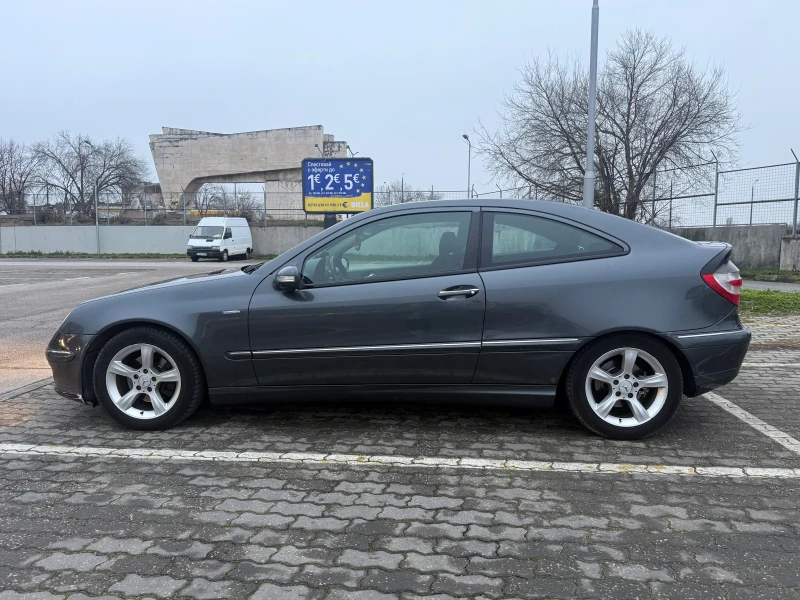 Mercedes-Benz C 220 CL203, снимка 4 - Автомобили и джипове - 53214421