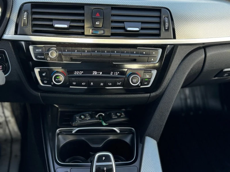 BMW 340 * АвтоКредит(ЦЕНА ДО БГ), снимка 17 - Автомобили и джипове - 53513193