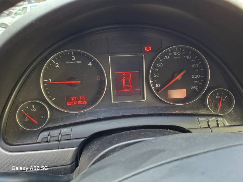 Audi A4, снимка 4 - Автомобили и джипове - 53579305