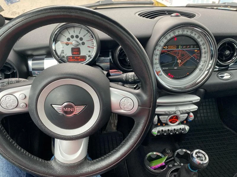 Mini Cooper s 1.6i-турбо/панорама/навидация/кожа/ксенон, снимка 11 - Автомобили и джипове - 37098389