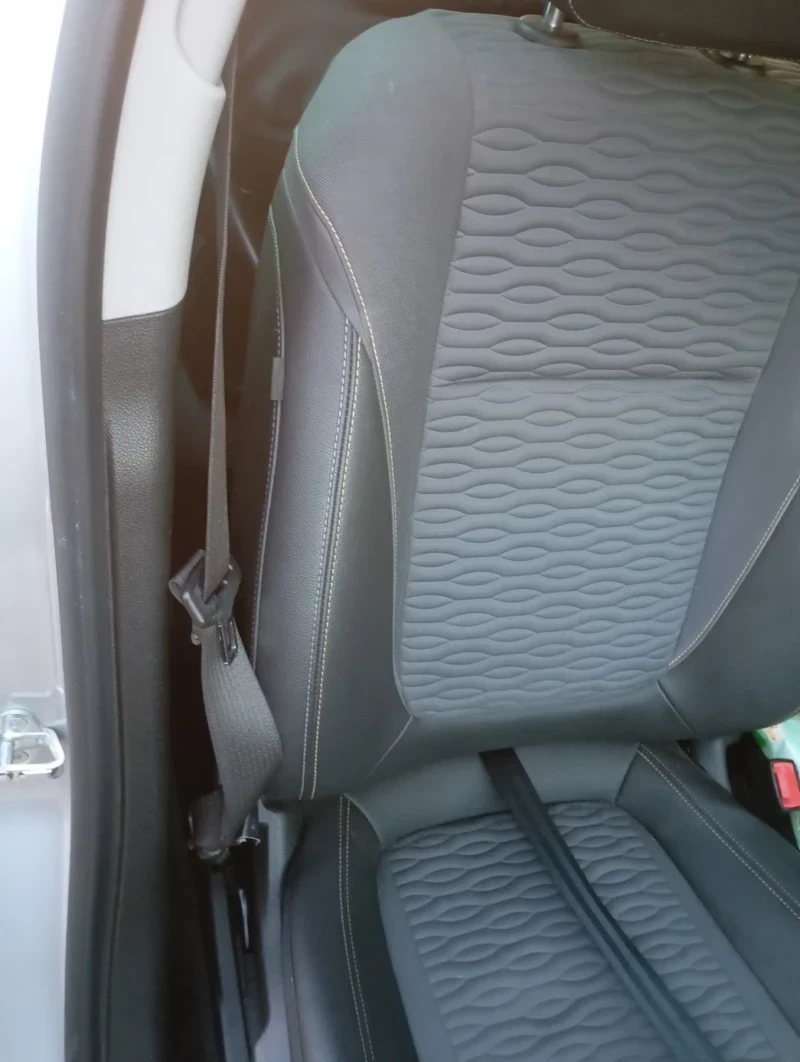 Opel Zafira Tourer LPG, снимка 8 - Автомобили и джипове - 54233953