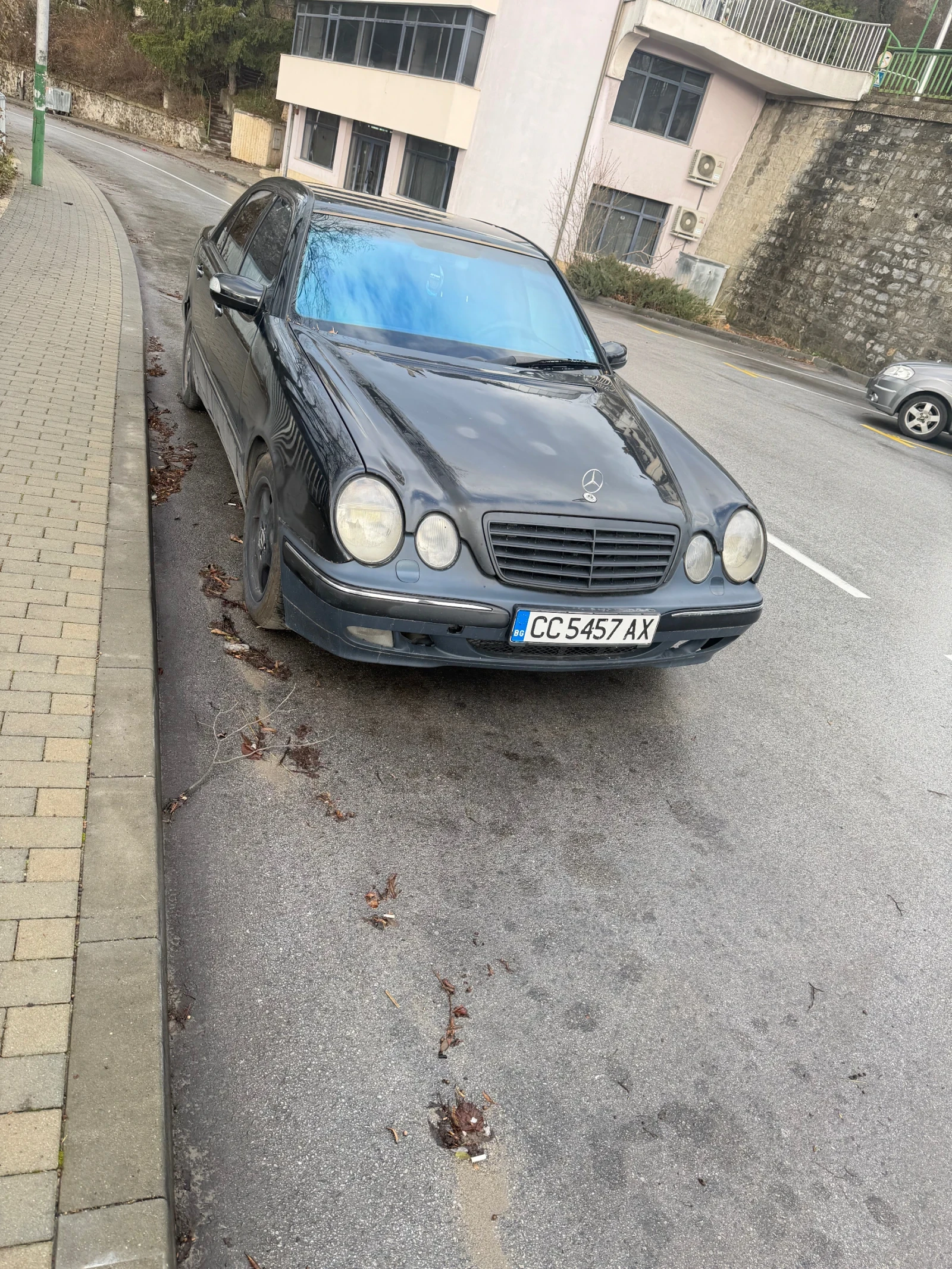 Mercedes-Benz E 320, снимка 1
