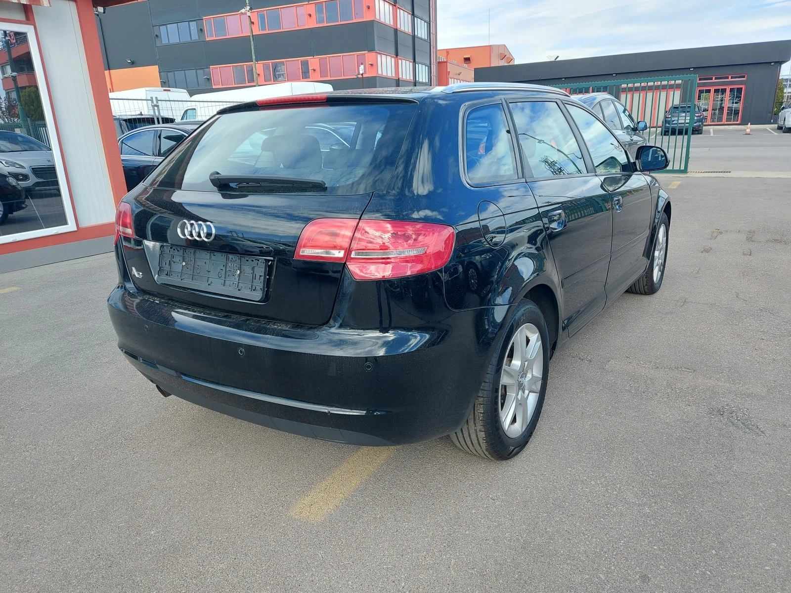 Audi A3 SPORTBACK, 1.6 i, 107 000 км.!  ЛИЗИНГ - изображение 6