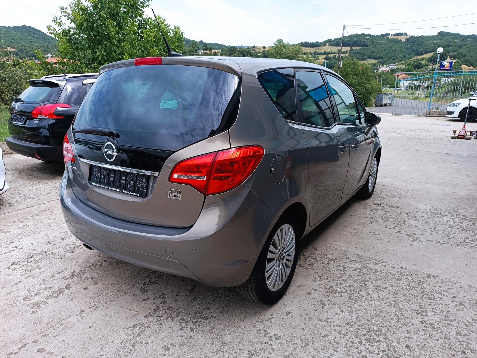 Opel Meriva 1.6d EURO6 НАПЪЛНО ОБСЛУЖЕН! - изображение 7