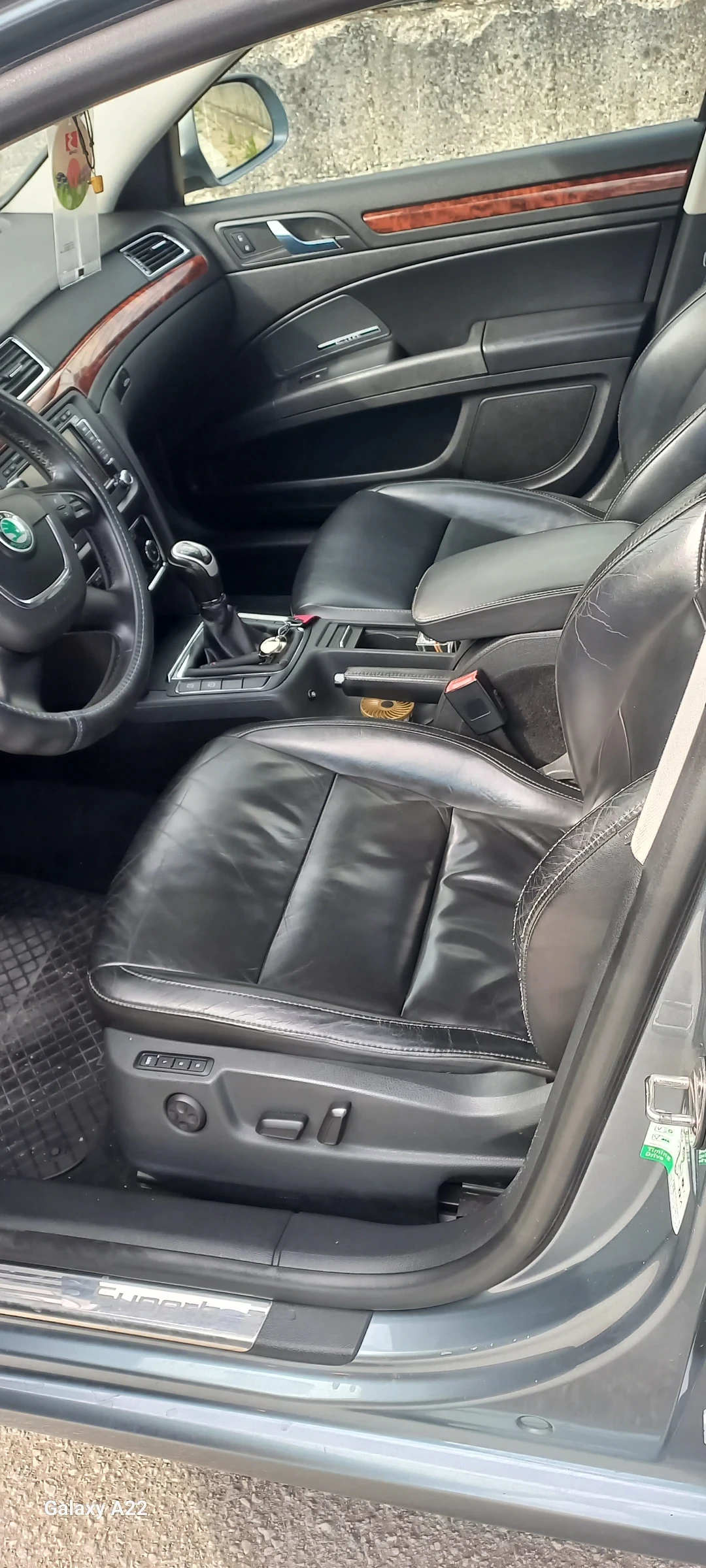 Skoda Superb 2.0/170/4?4 | Mobile.bg   16