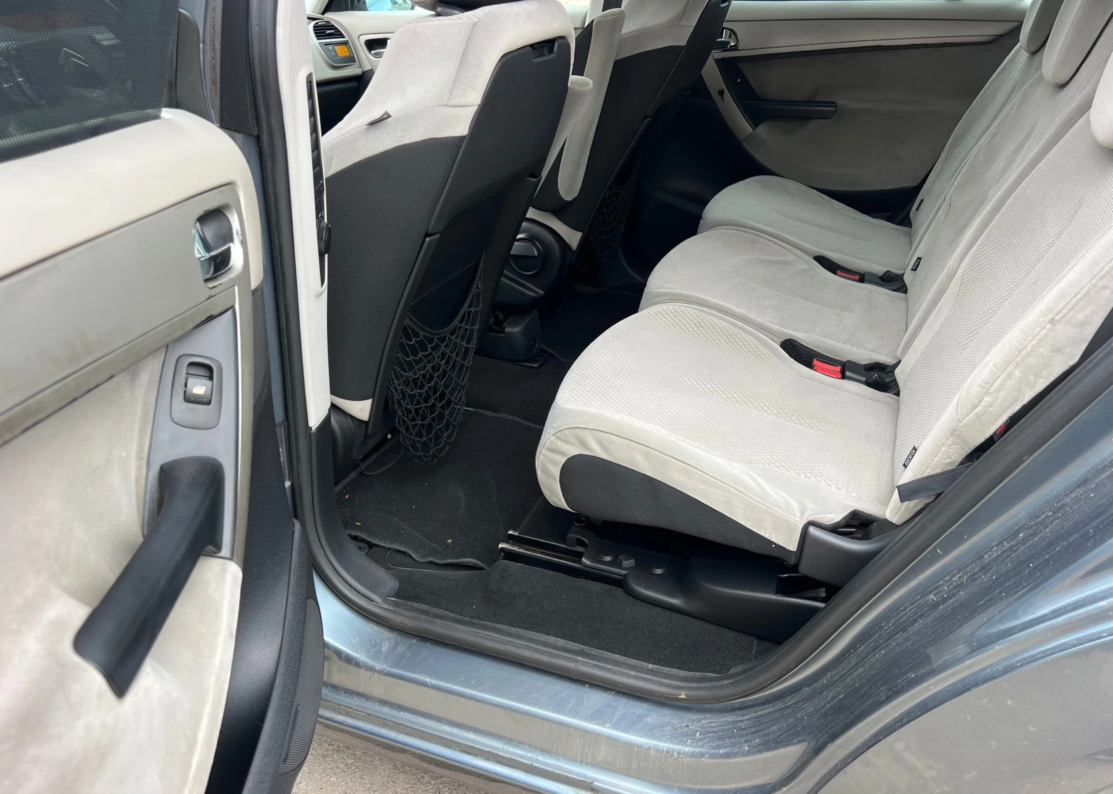 Citroen C4 Picasso 1.6HDI KLIMATRONIK/6+ 1/UNIKAT | Mobile.bg   16