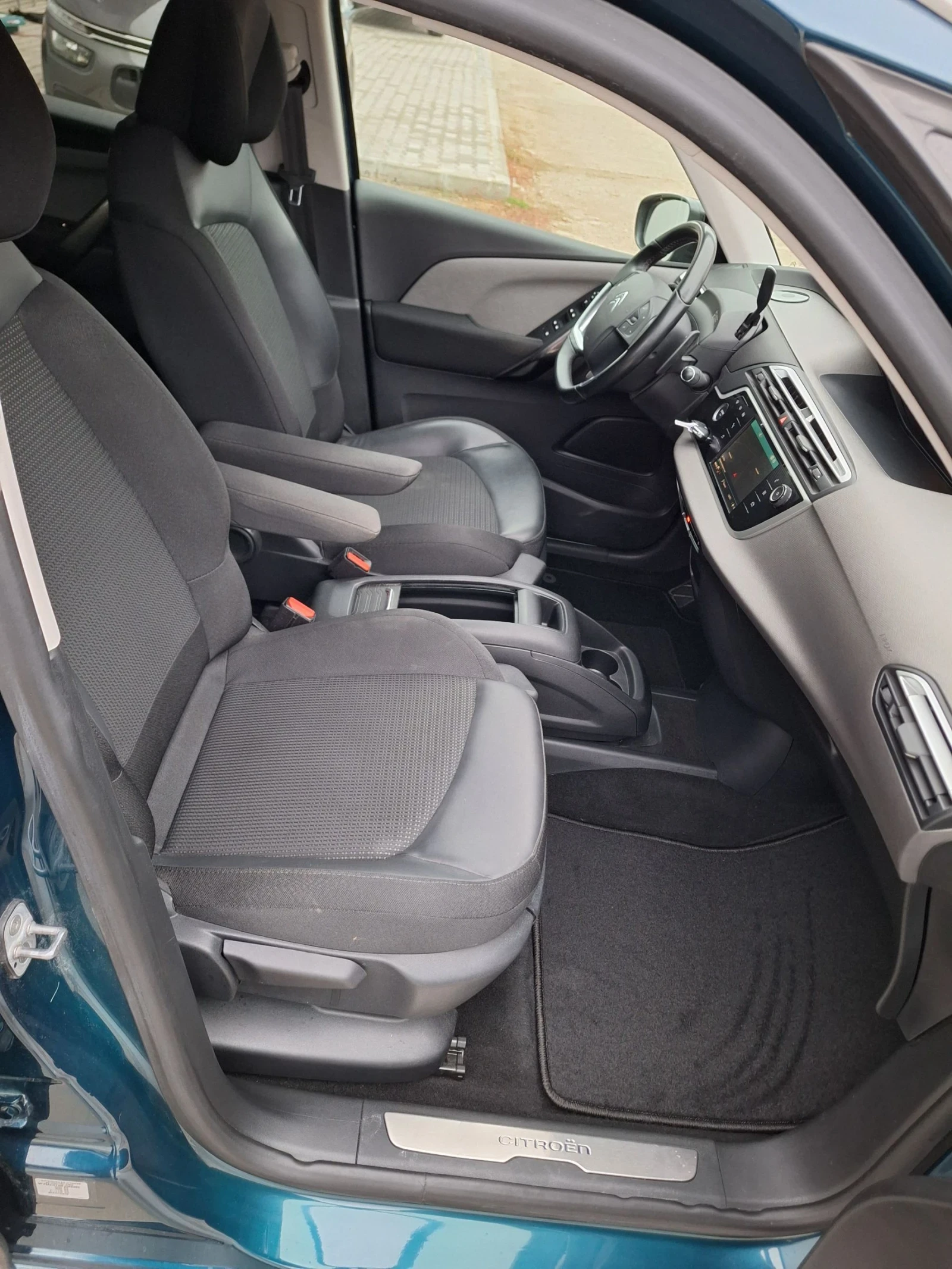 Citroen Grand C4 Picasso 2000  161.8. AISIN | Mobile.bg   16