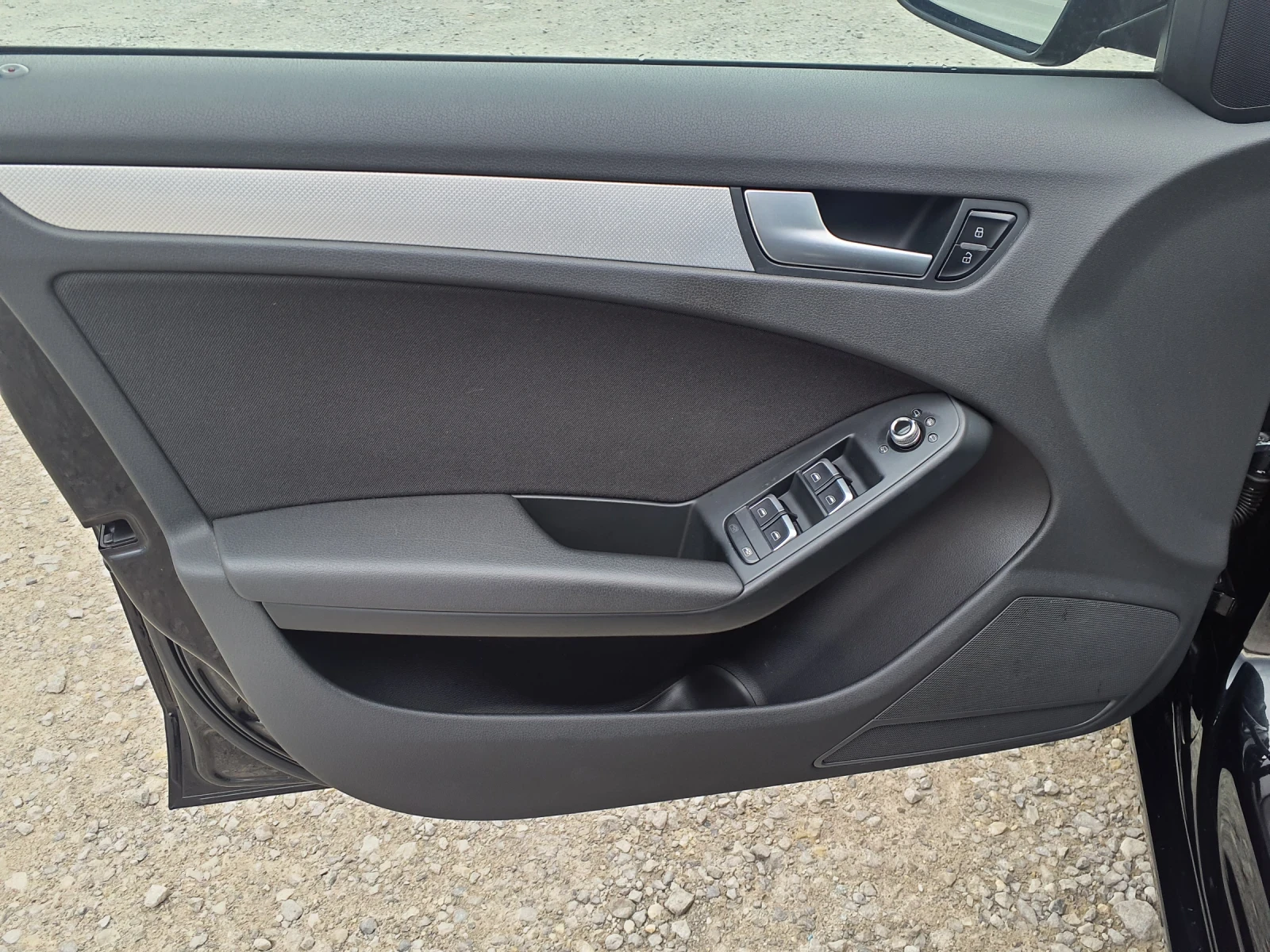 Audi A4 2.0 TDI -143 LED NEW LINE KSENON  | Mobile.bg   6