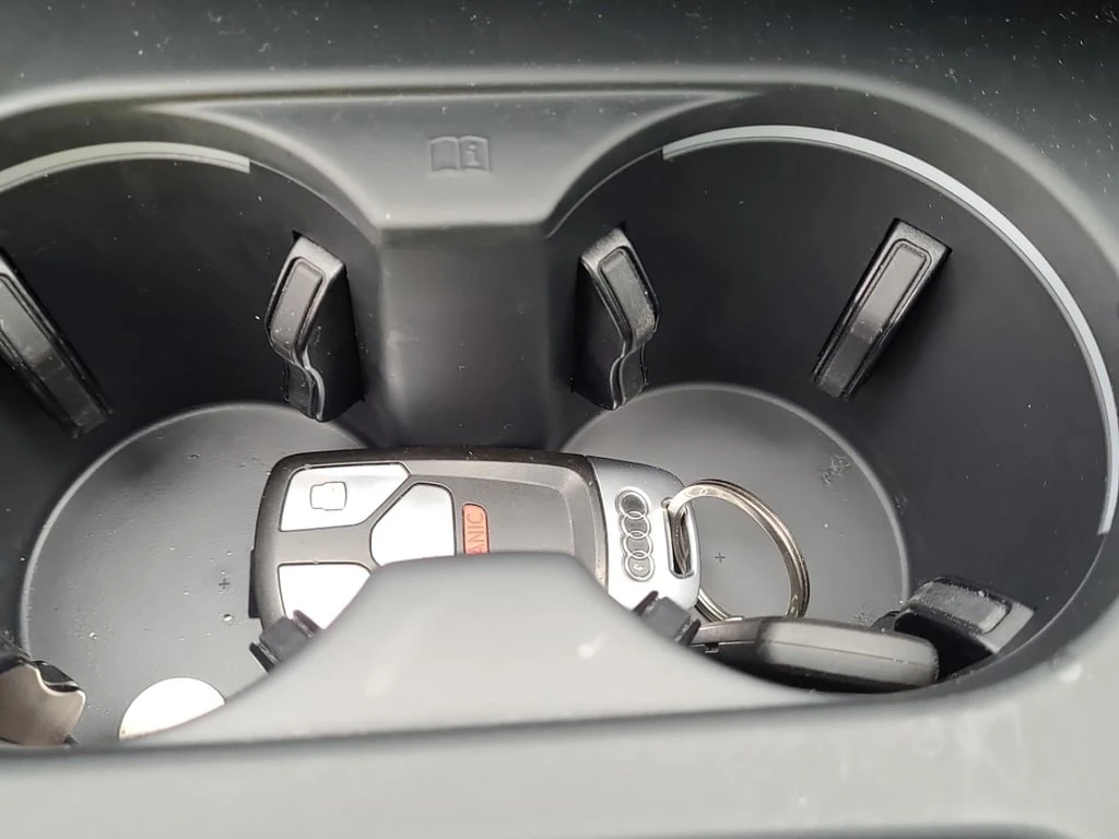 Audi A5 * KOMFORT * ИСТОРИЯ* АВТО ФИНАНСИРАНЕ - изображение 8