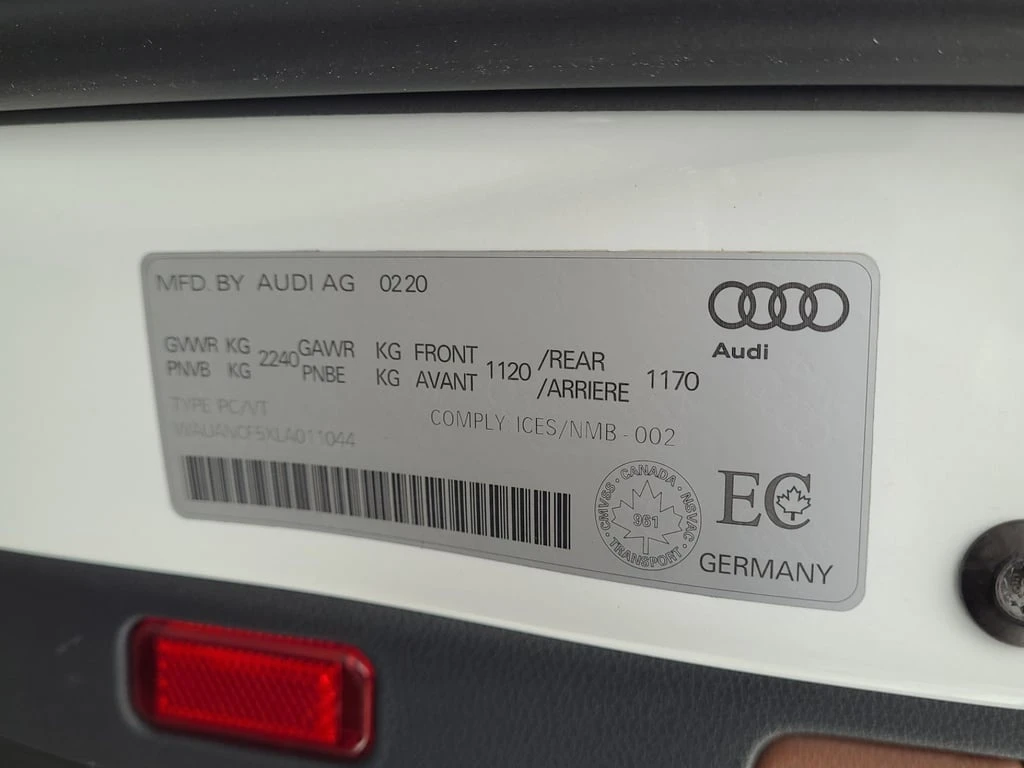 Audi A5 * KOMFORT * ИСТОРИЯ* АВТО ФИНАНСИРАНЕ - изображение 7