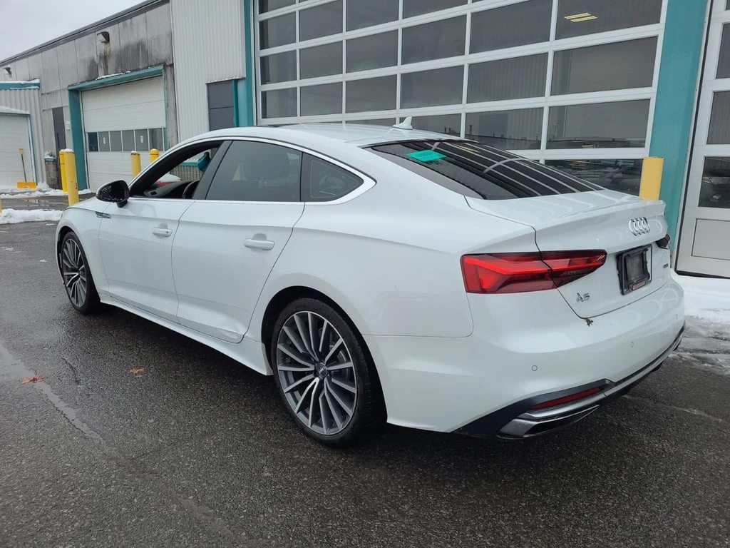 Audi A5 * KOMFORT * ИСТОРИЯ* АВТО ФИНАНСИРАНЕ - изображение 4