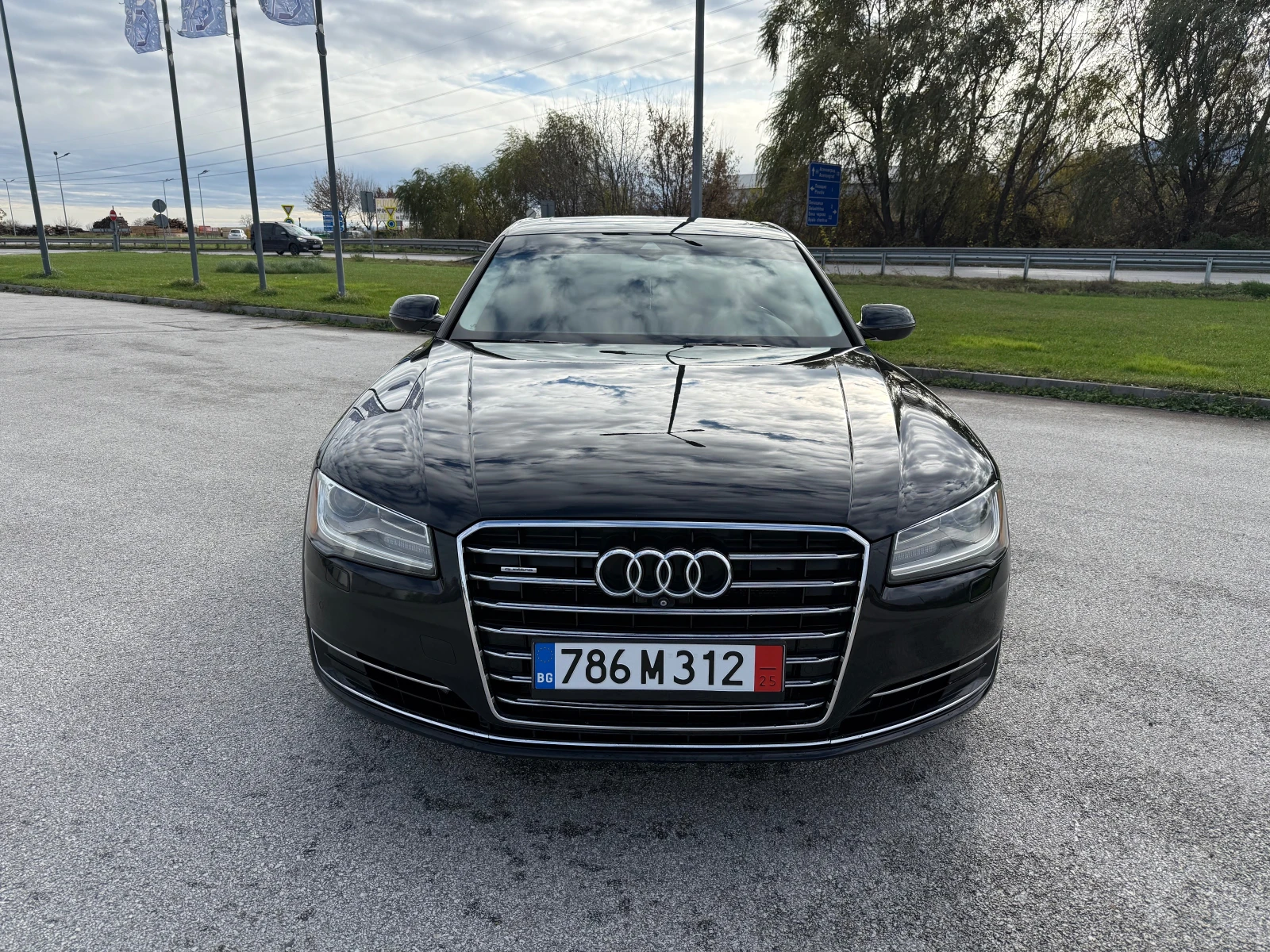 Audi A8 3.0i-FACE-TOP-150000km - изображение 2