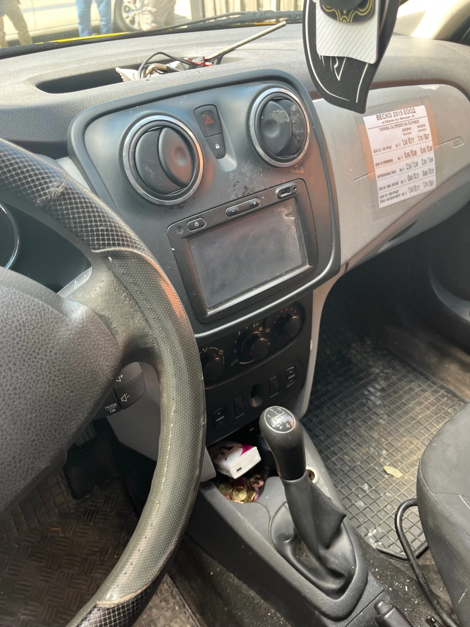 Dacia Logan 1.2, снимка 5 - Автомобили и джипове - 54310922