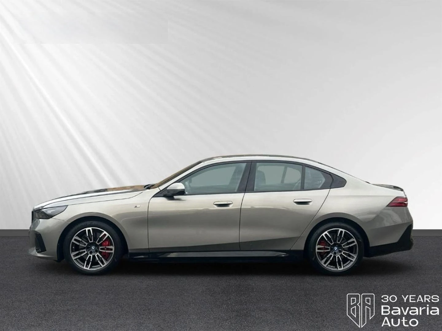 BMW i5 40 xDrive M Sport Pro, снимка 2 - Автомобили и джипове - 54378491