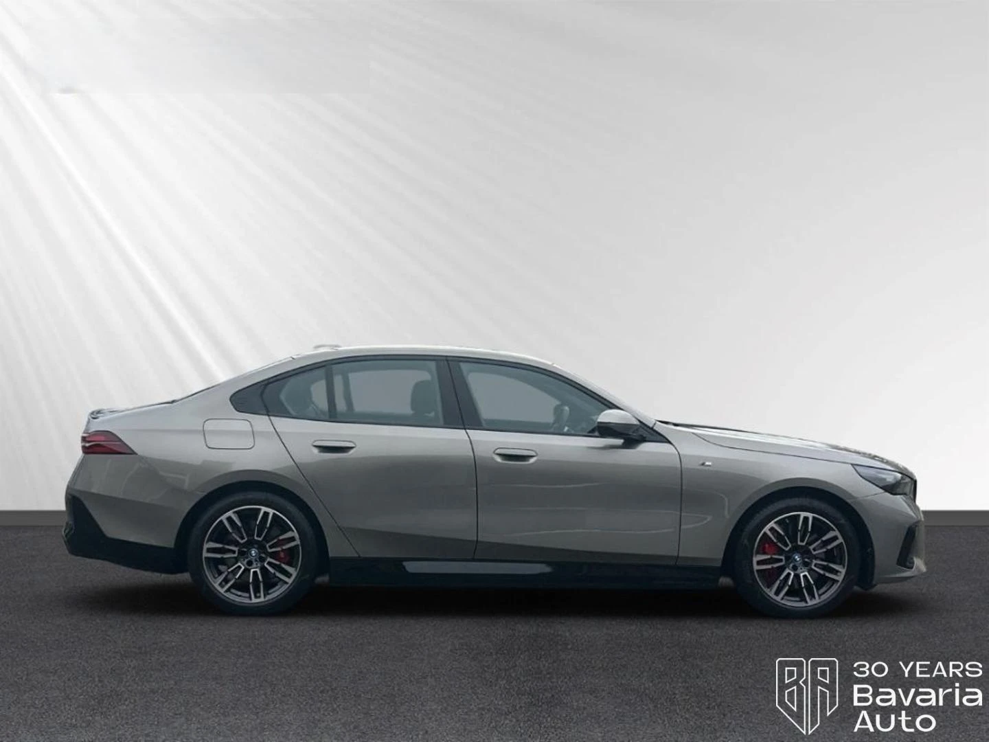BMW i5 40 xDrive M Sport Pro, снимка 5 - Автомобили и джипове - 54378491