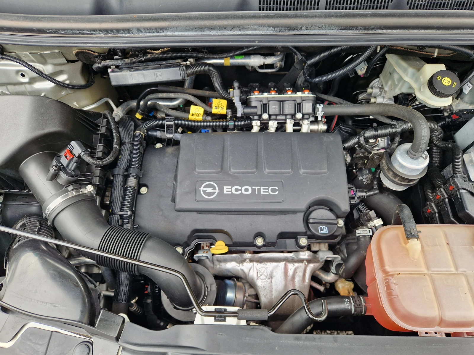 Opel Mokka X 1.4/COSMO/GAZ, снимка 15 - Автомобили и джипове - 54594593