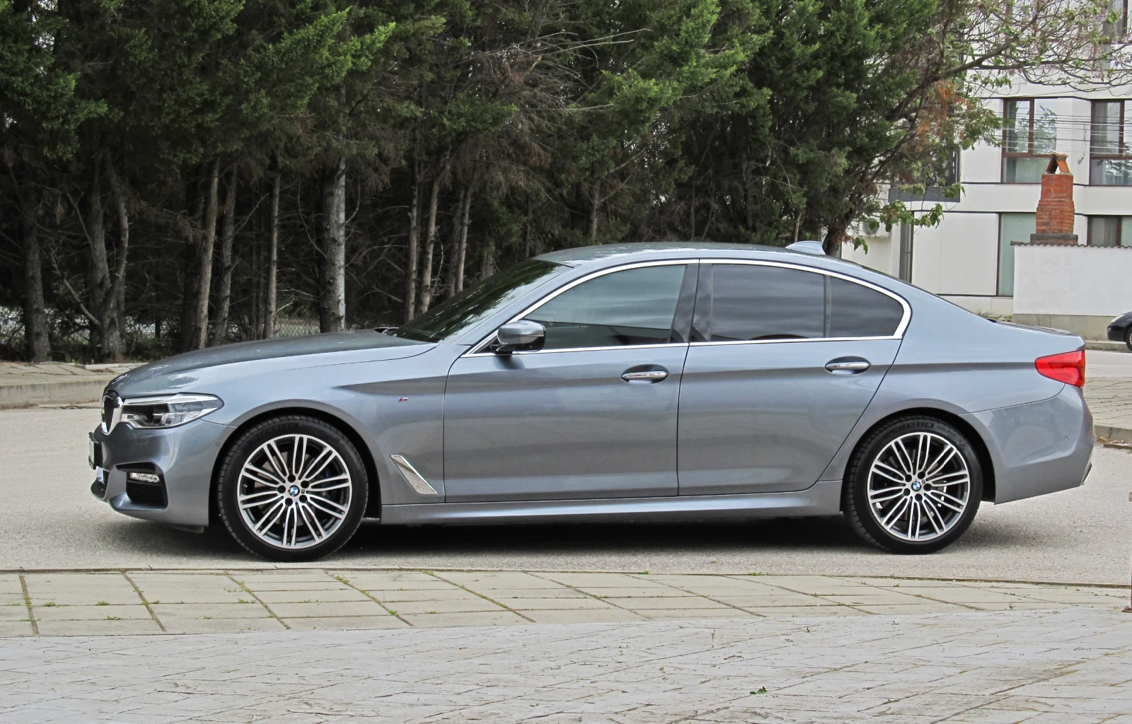 BMW 530, снимка 7 - Автомобили и джипове - 54612364