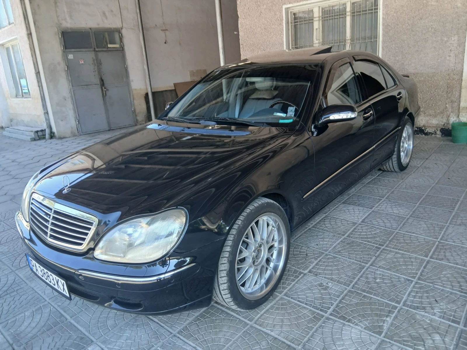 Mercedes-Benz S 500