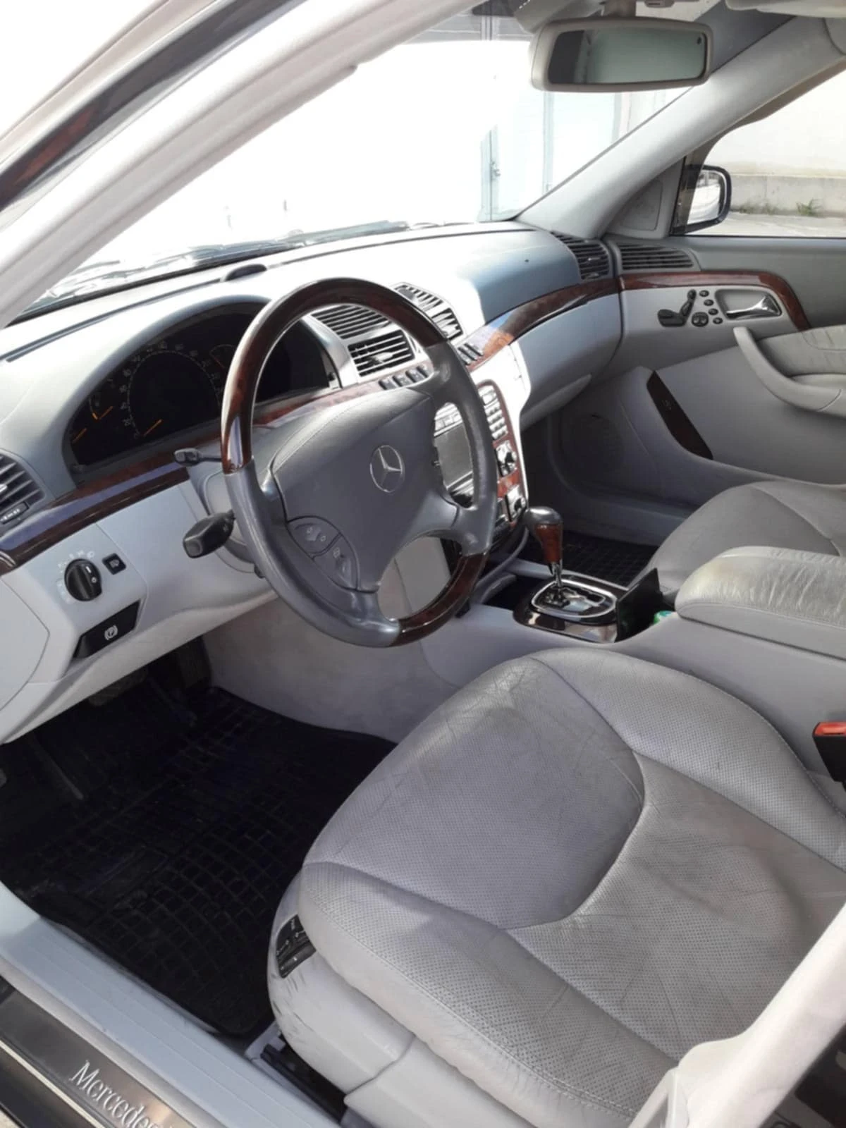 Mercedes-Benz S 500, снимка 16 - Автомобили и джипове - 54704677