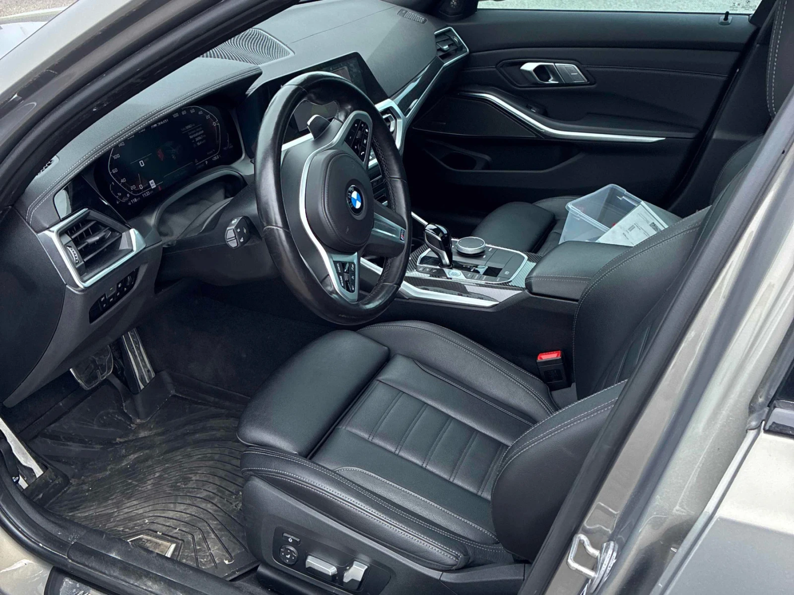 BMW 340 xDrive * ПОДГРЕВ * ПАНОРАМА * 360 * CARFAX, снимка 6 - Автомобили и джипове - 54803717